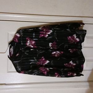 Alfred Dunner size 18 blouse.